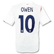 05-07 England Home Shirt + No.10 Owen