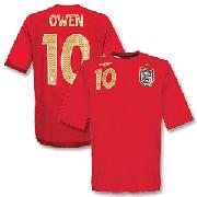 06-08 England Away Shirt + No.10 Owen